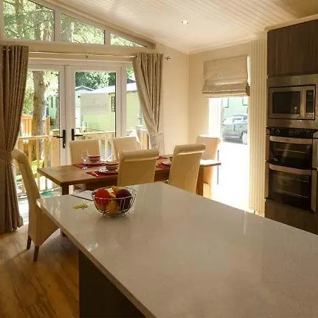 45 Calgarth * Windermere